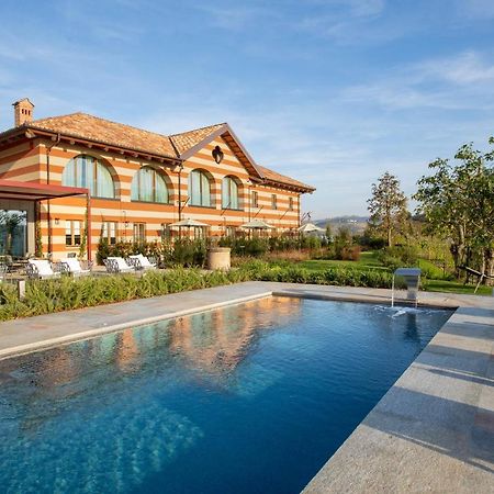 Villaggio Narrante - Cascina Galarej Serralunga d'Alba Bagian luar foto